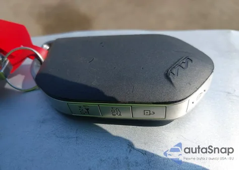 2025 Kia K4 Gt-Line из США, поврежденный, VIN 3KPFW4DE6SE130512